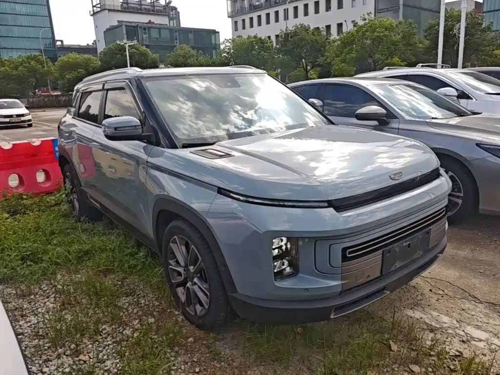 Geely Icon — фото 4