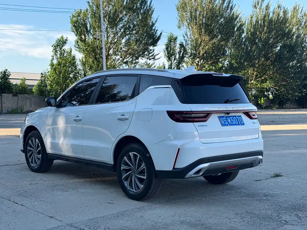 Geely Vision X6 — фото 4