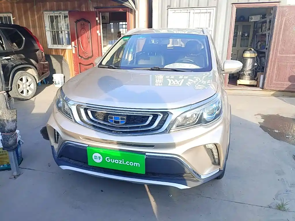 Geely Vision X3 — фото 3