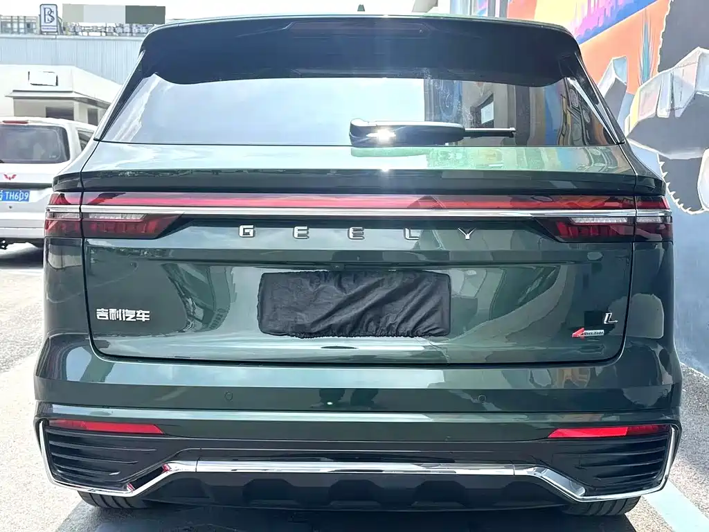 Geely Xingyue L — фото 5