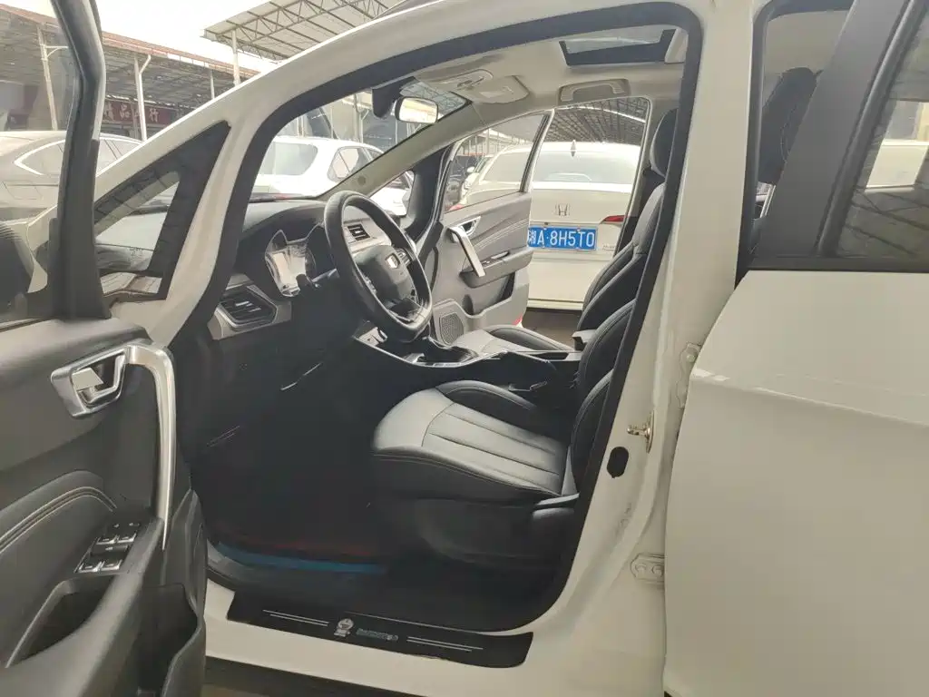 Geely Vision X3 — фото 9