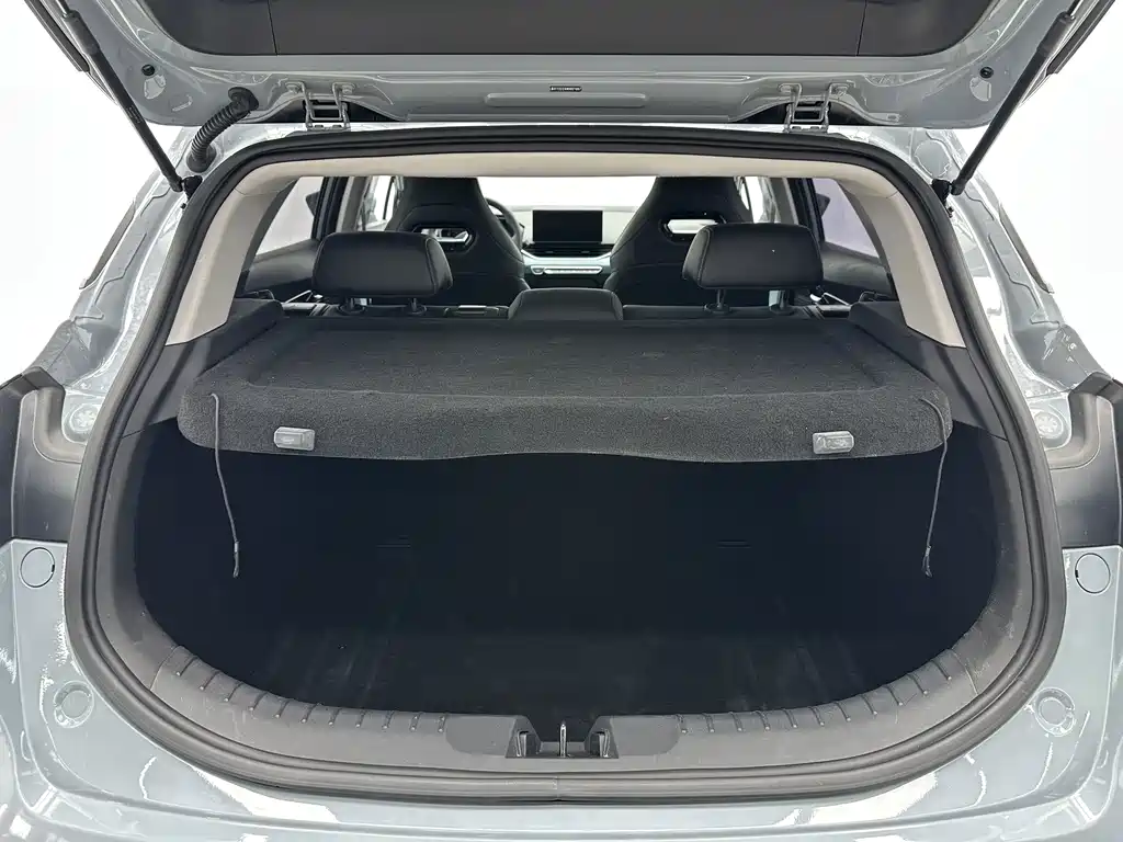 Geely Emgrand S — фото 17