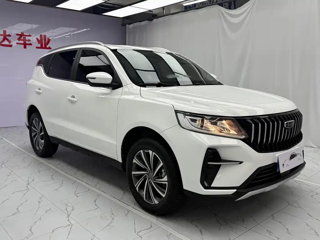 Geely Vision X6 — фото 3