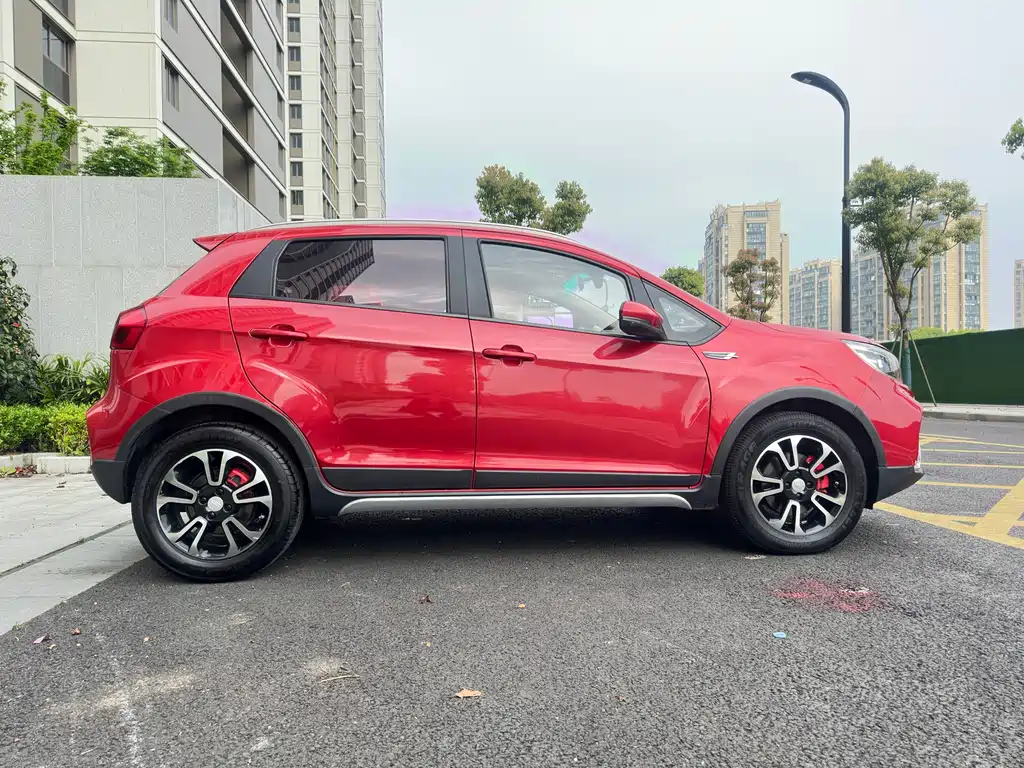 Geely Vision X3 — фото 4