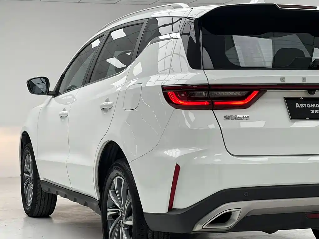 Geely Vision X6 — фото 7