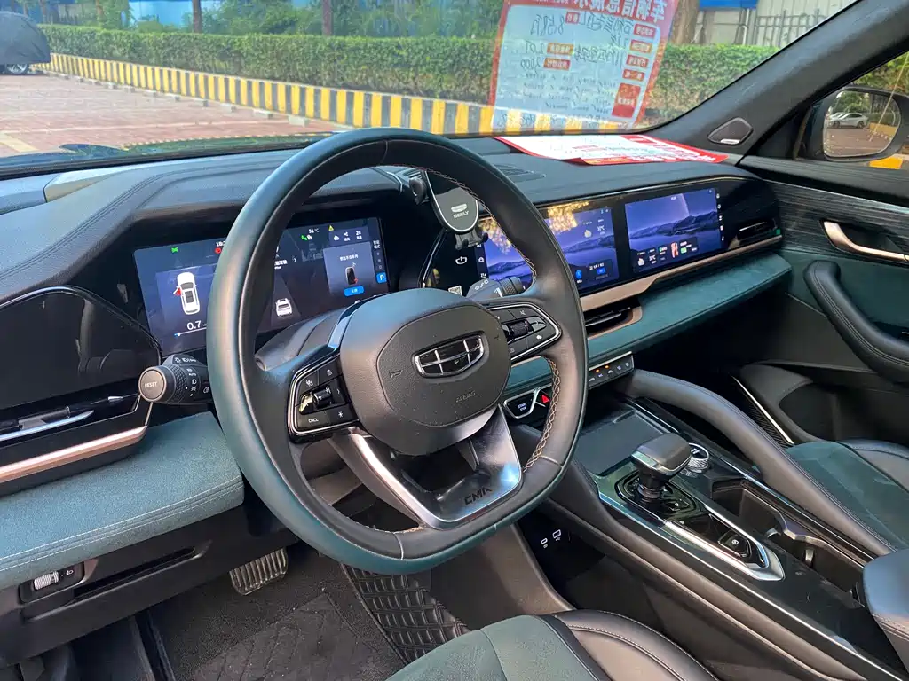 Geely Xingyue L — фото 10