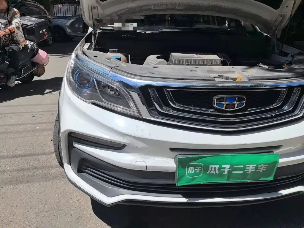 Geely Vision X3 — фото 21