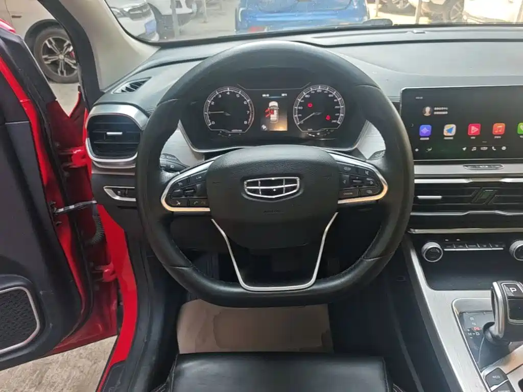 Geely Binyue — фото 11