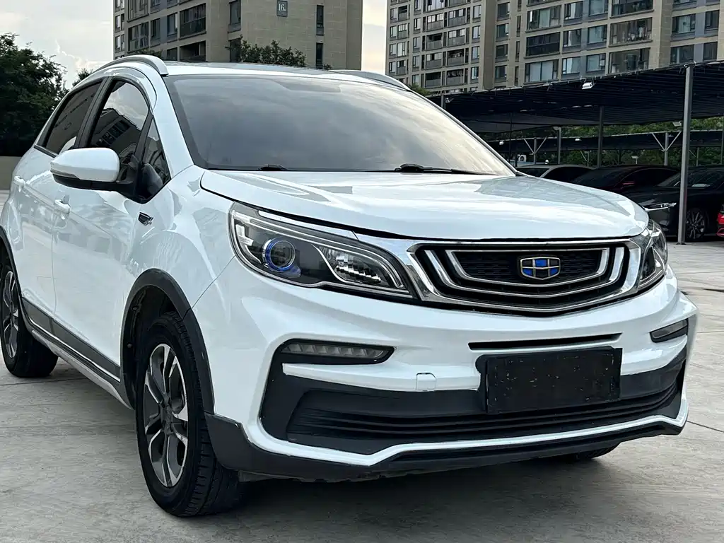 Geely Vision X3 — фото 3