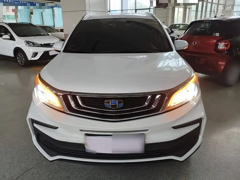 Geely Vision X3 — фото 3