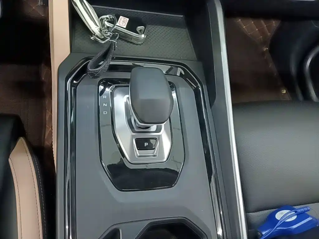 Geely Haoyue PRO — фото 14