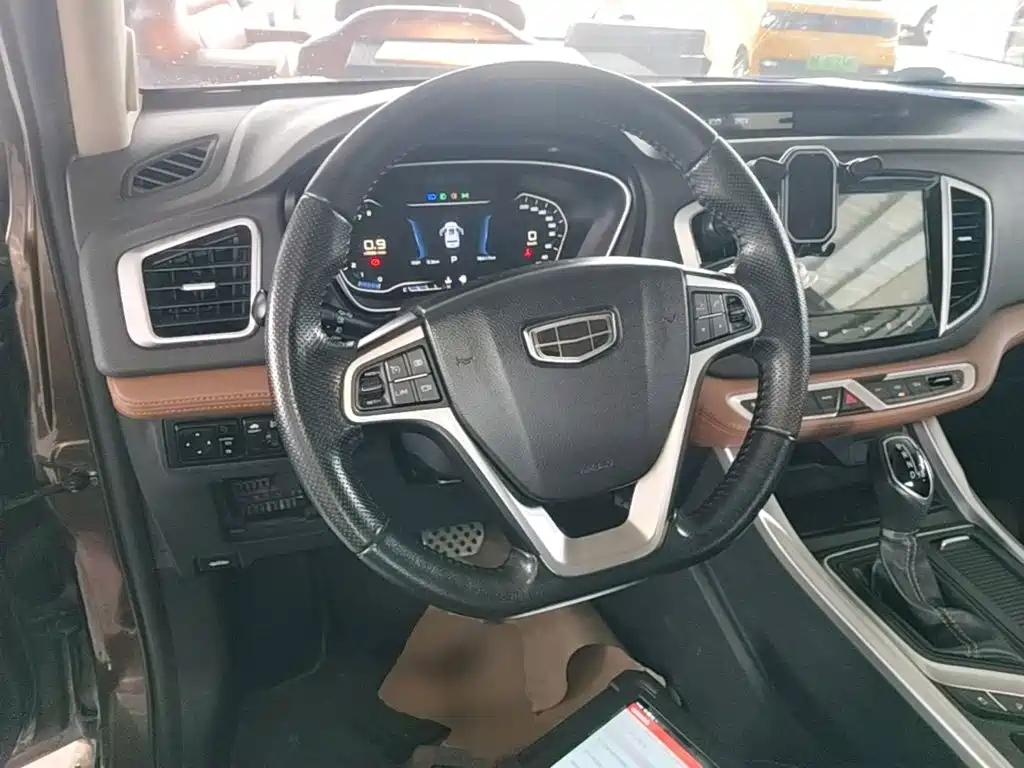 Geely Vision X6 — фото 7
