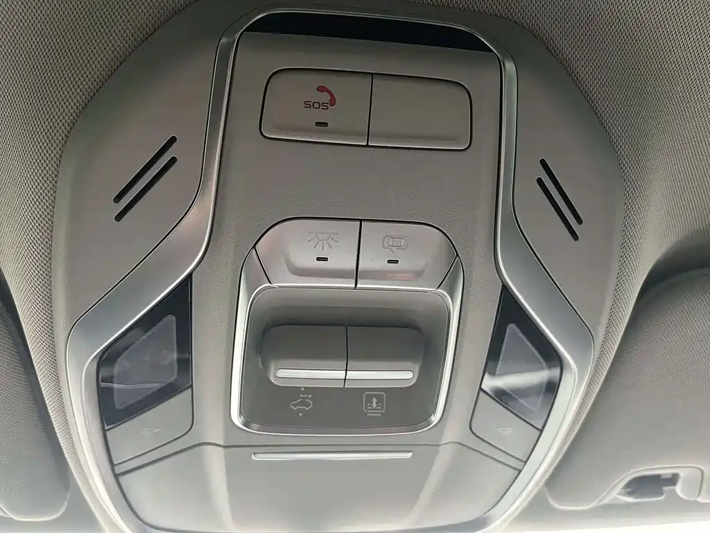 Geely Xingrui — фото 20