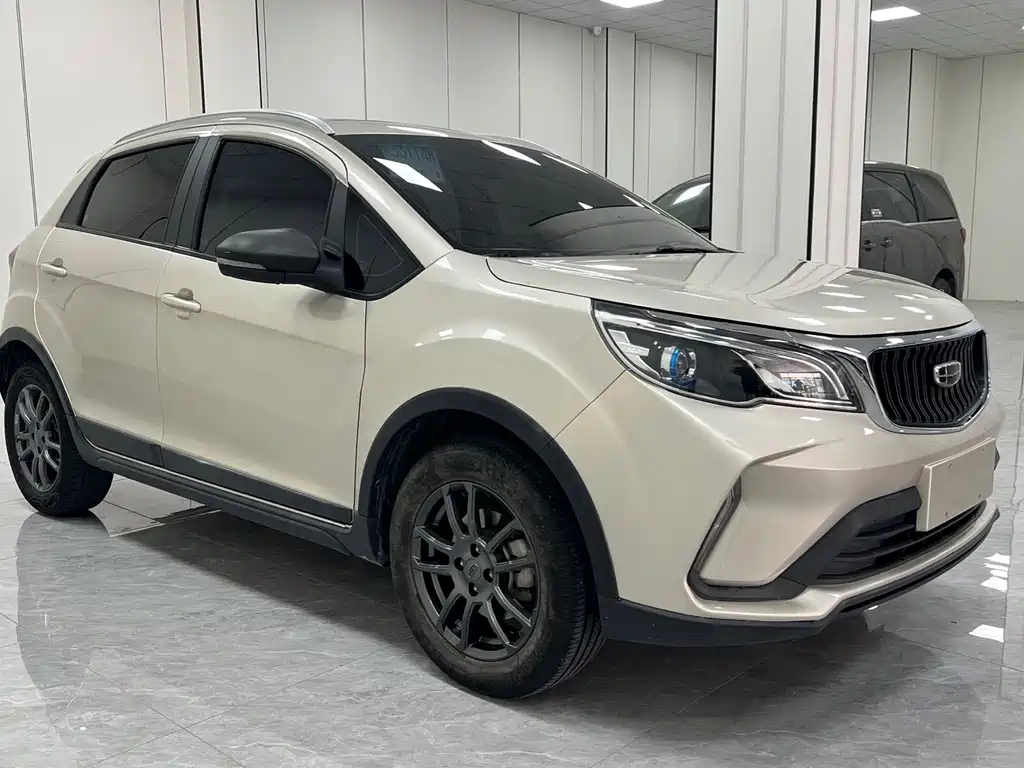 Geely Vision X3 — фото 3