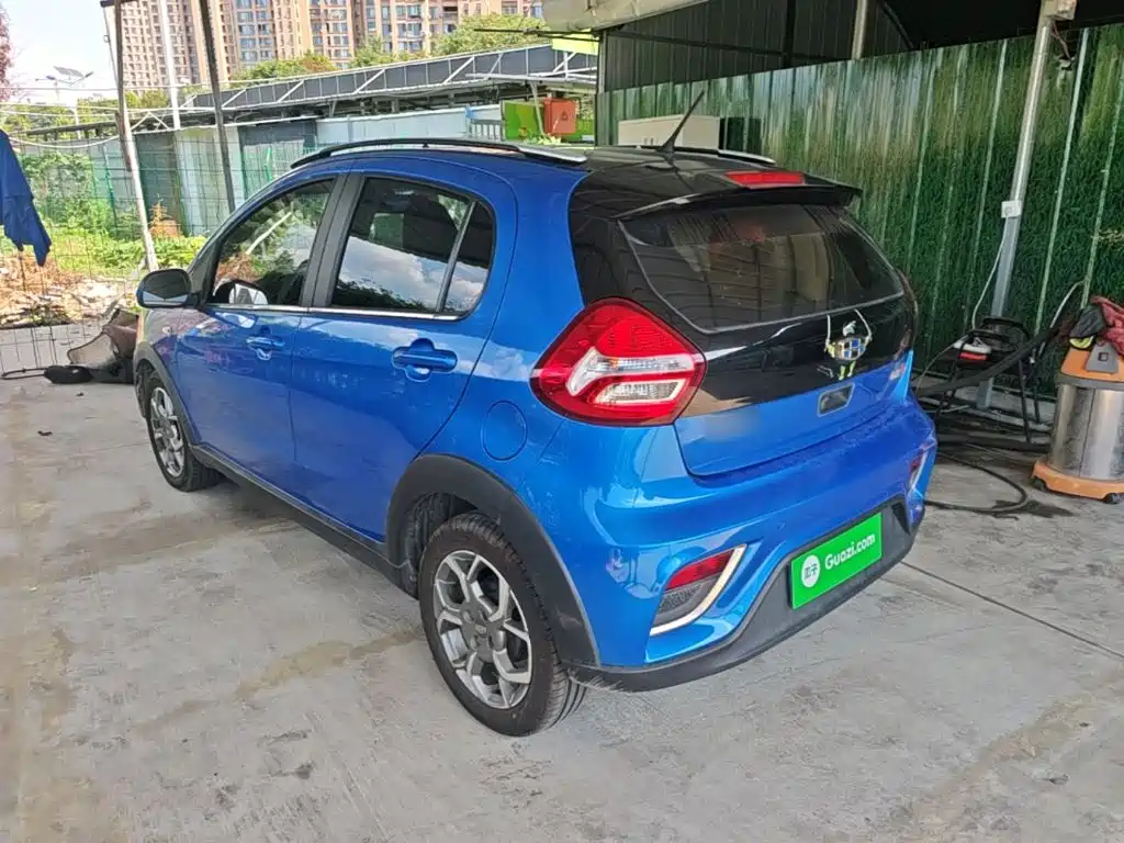 Geely Vision X1 — фото 23