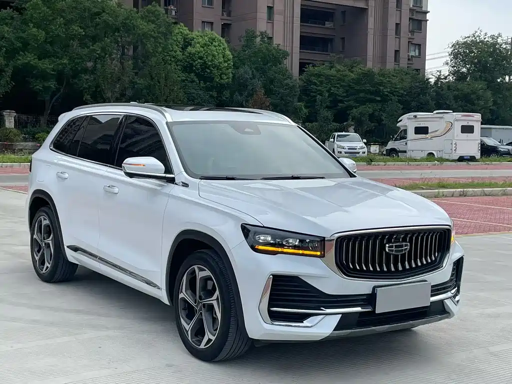 Geely Xingyue L — фото 3