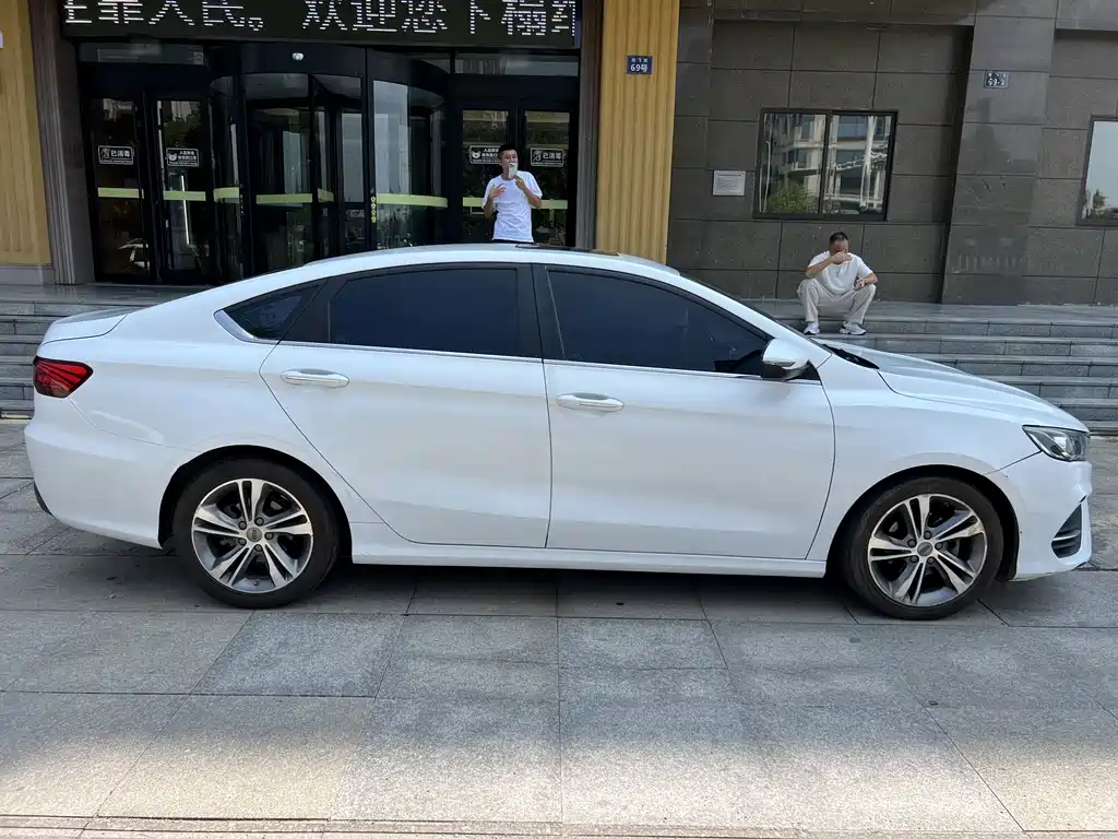 Geely Binrui — фото 3