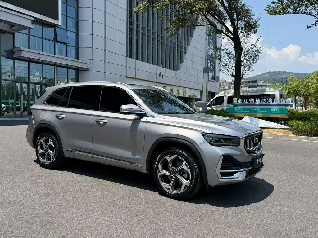 Geely Xingyue L — фото 3