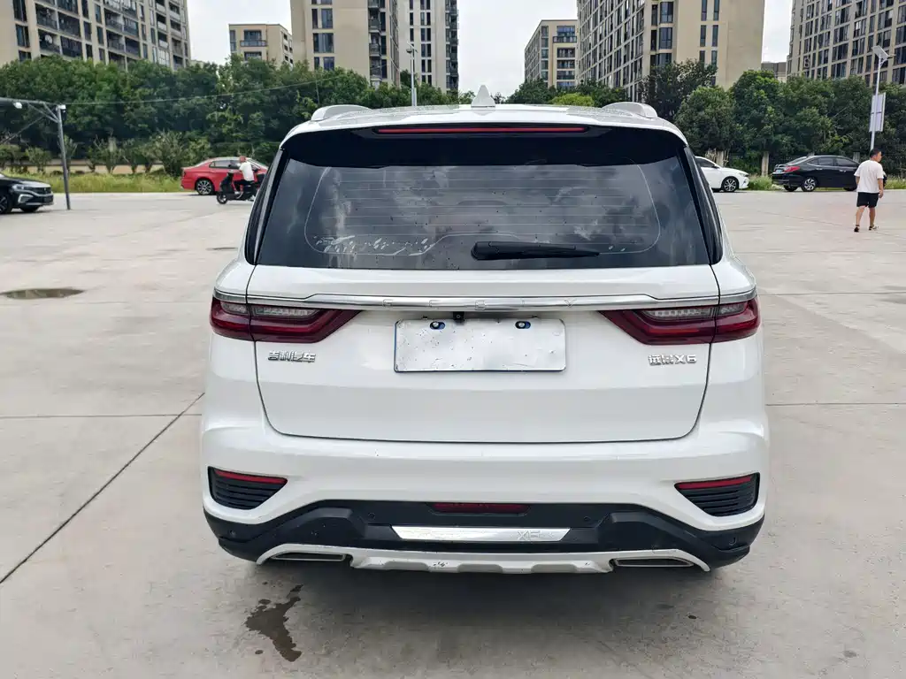 Geely Vision X6 — фото 4