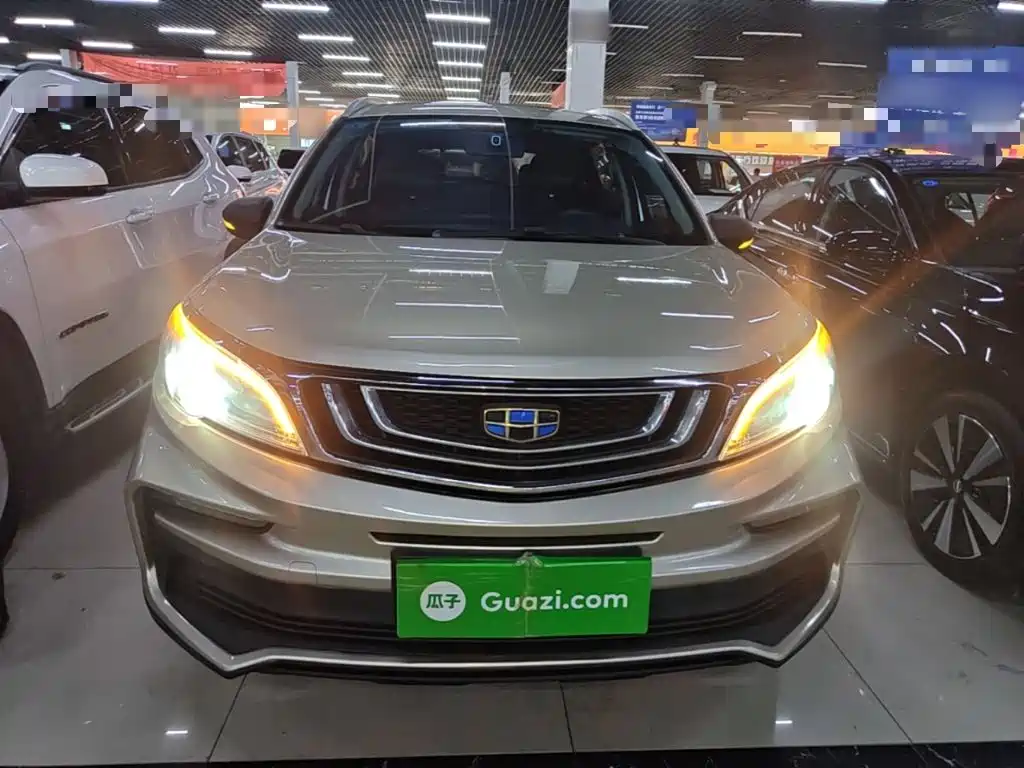 Geely Vision X3 — фото 3