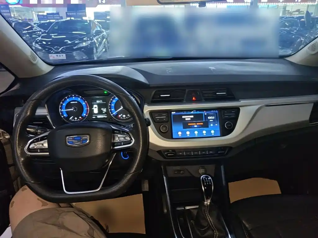 Geely Vision X3 — фото 10