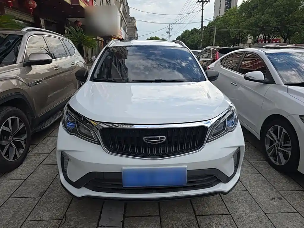 Geely Vision X3 — фото 3