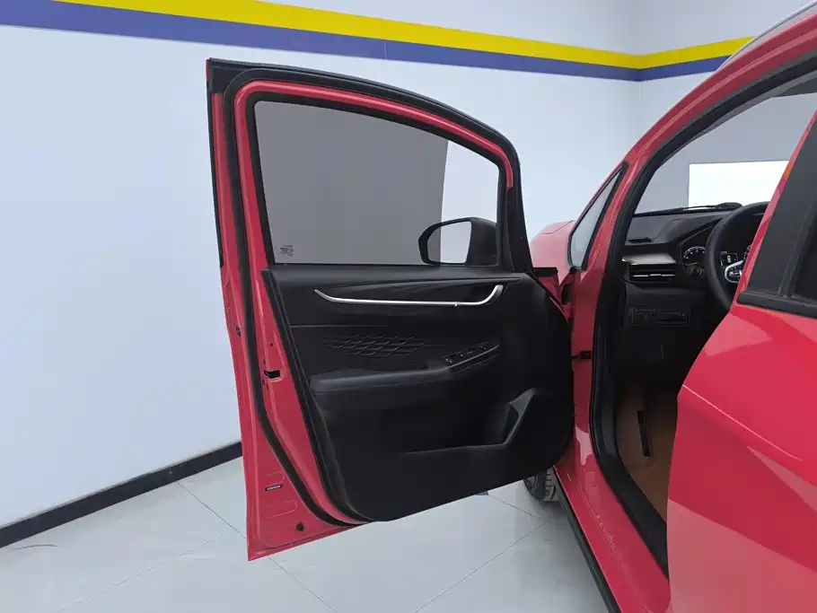 Geely Vision X3 — фото 7