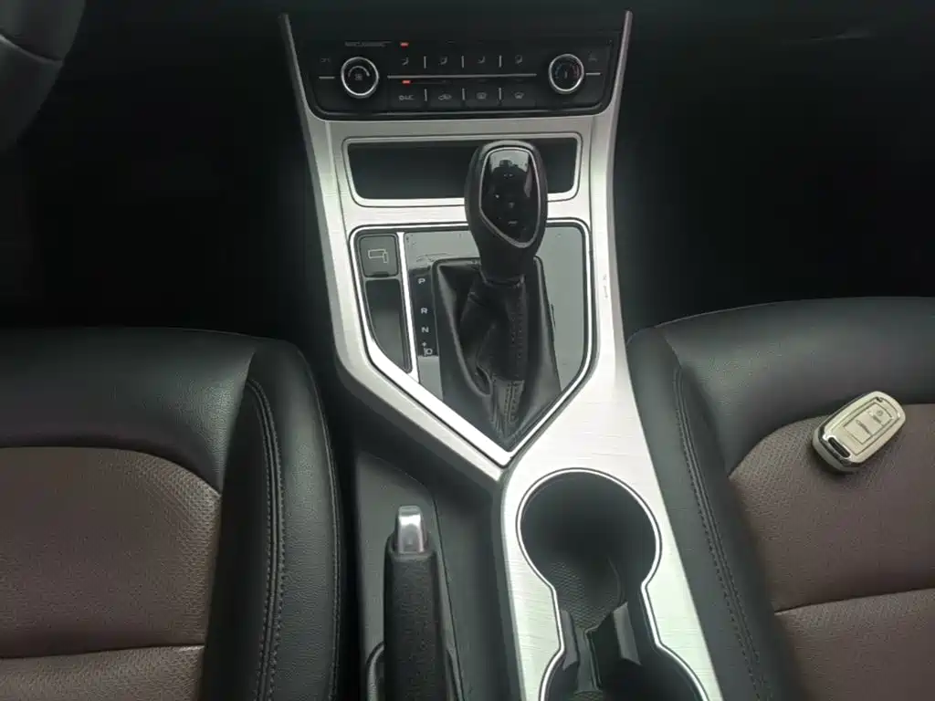 Geely Vision — фото 14