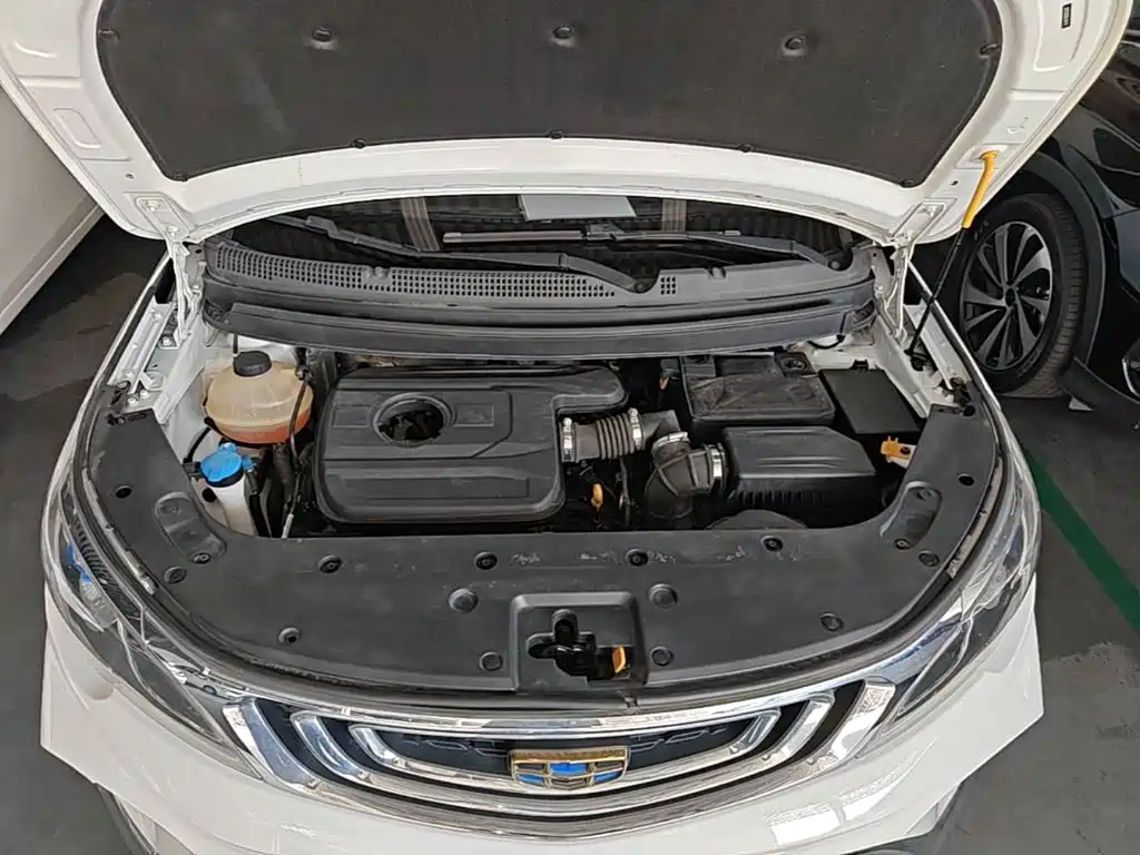 Geely Vision X3 — фото 20