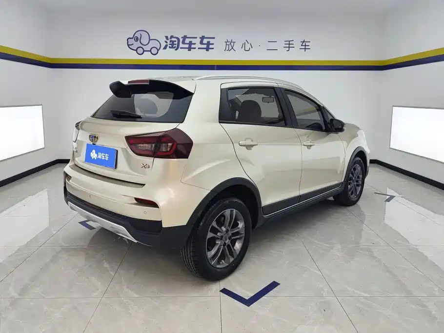 Geely Vision X3 — фото 3