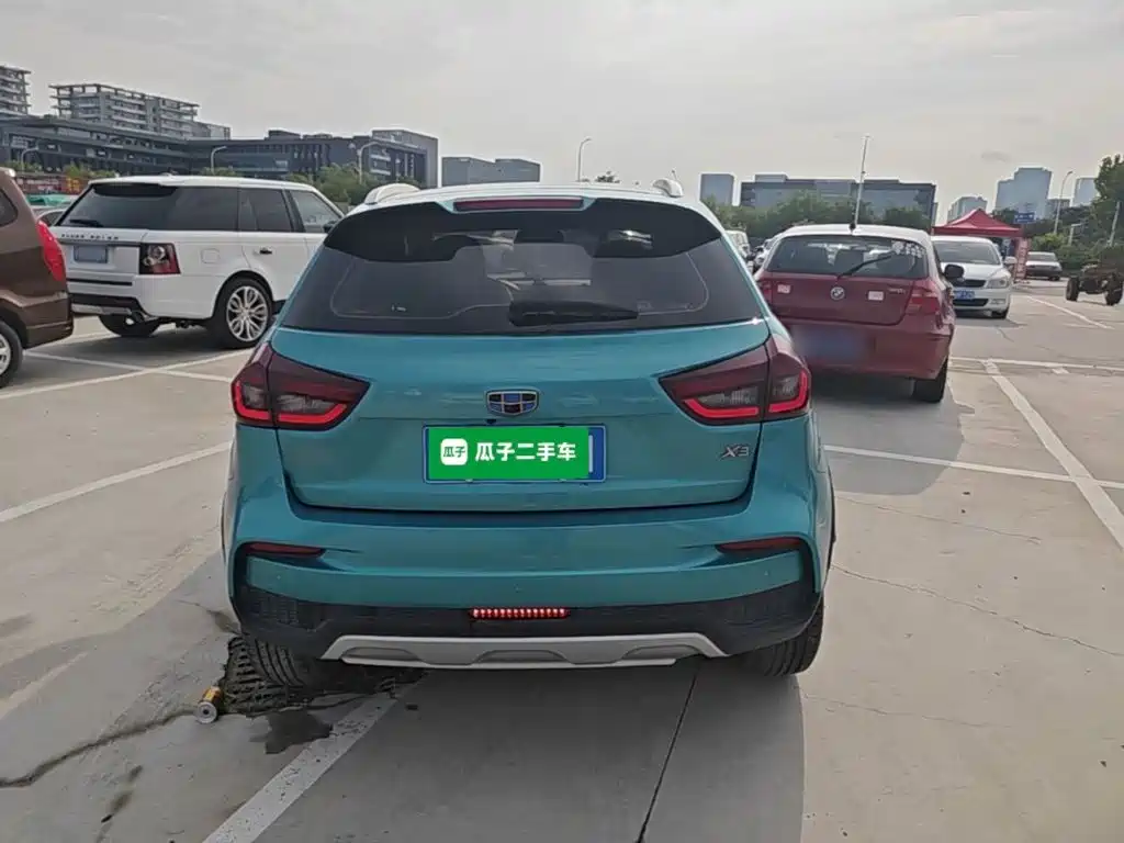 Geely Vision X3 — фото 6
