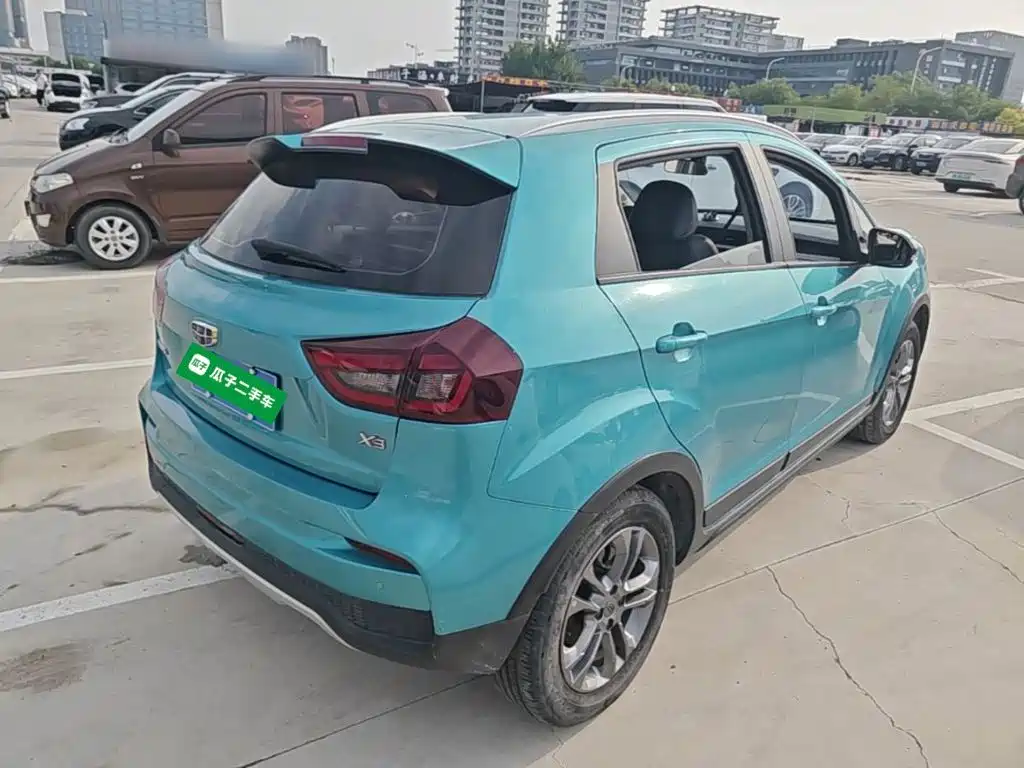 Geely Vision X3 — фото 7