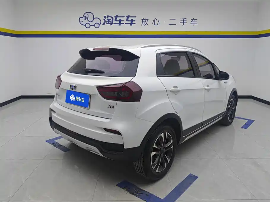 Geely Vision X3 — фото 3