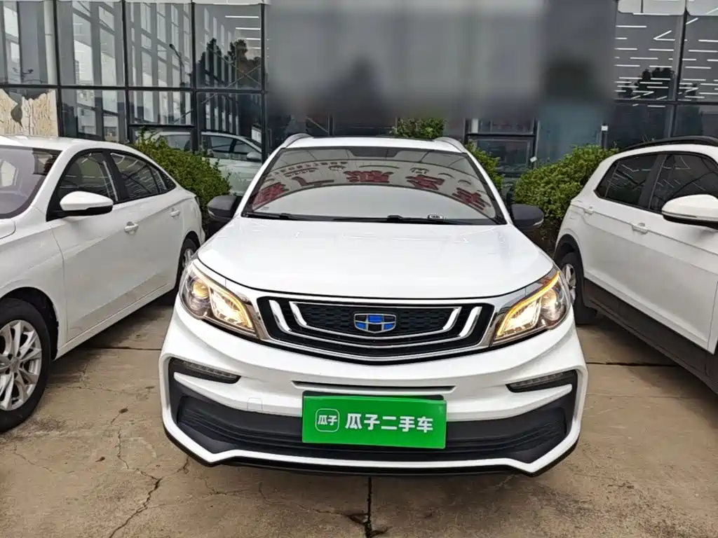 Geely Vision X3 — фото 3