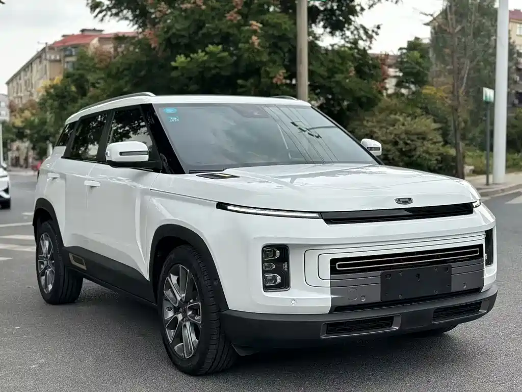 Geely Icon — фото 3