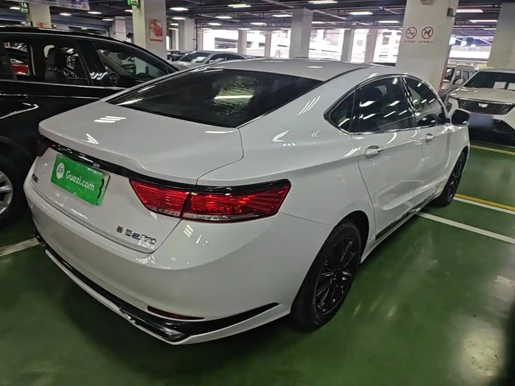 Geely Borui Hybrid — фото 7