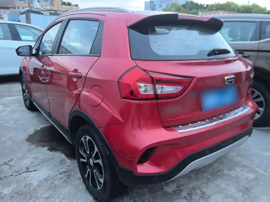 Geely Vision X3 — фото 5