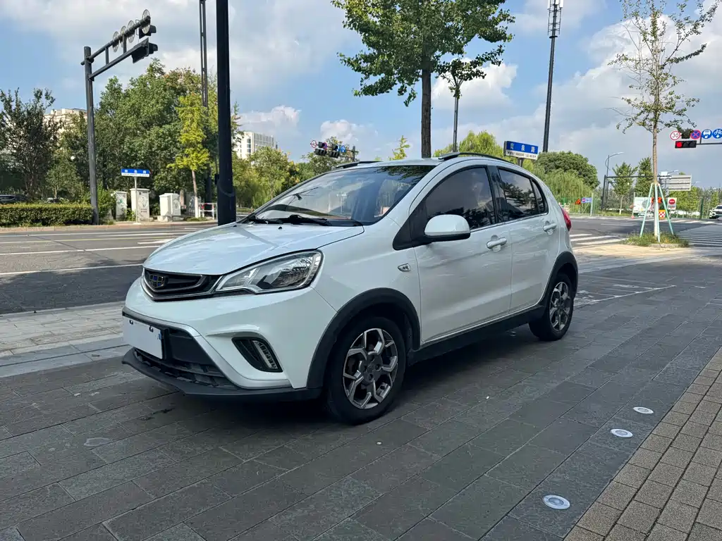 Geely Vision X1 — фото 2