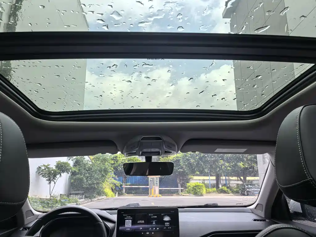 Geely Xingrui — фото 15
