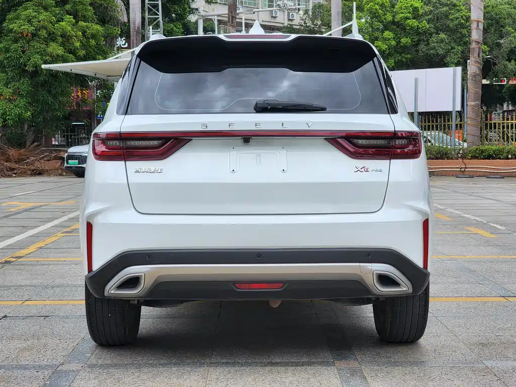 Geely Vision X6 — фото 5