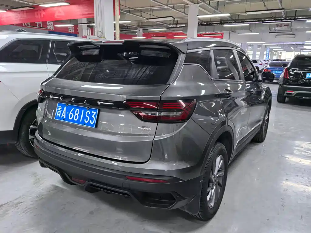 Geely Binyue — фото 18