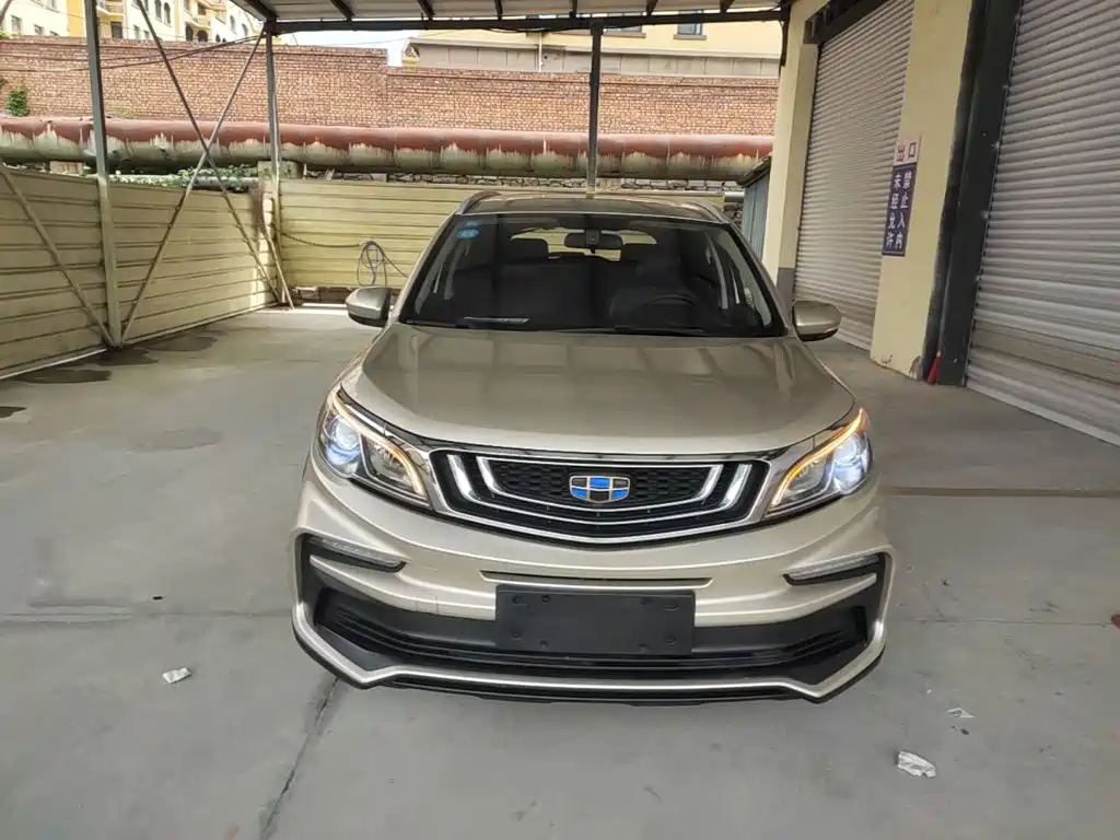 Geely Vision X3 — фото 3