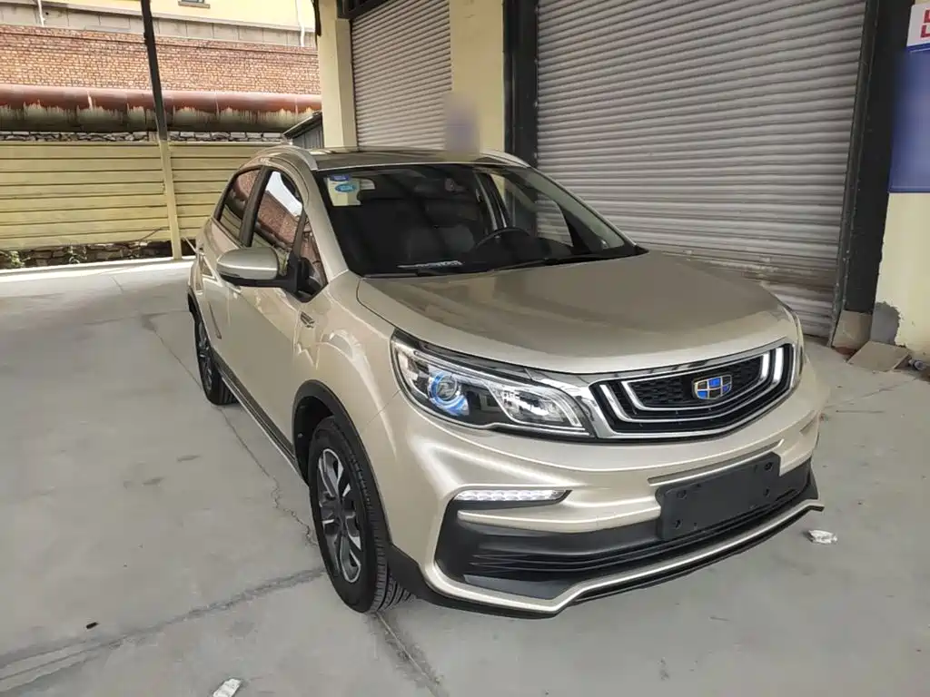 Geely Vision X3 — фото 4