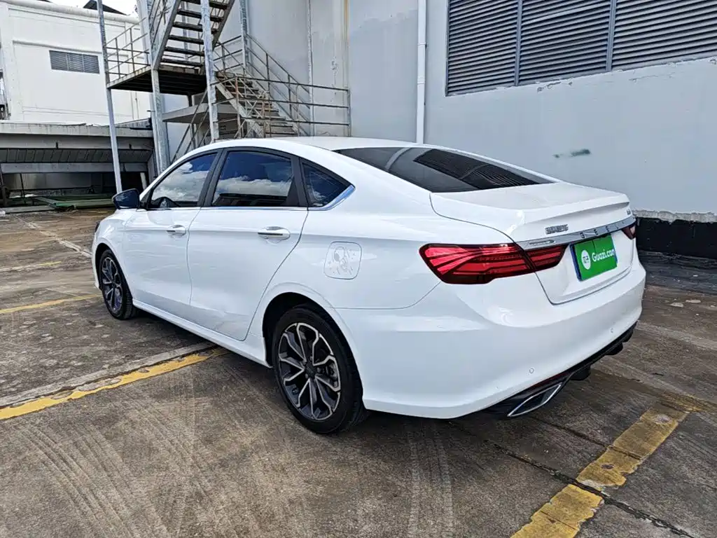 Geely Binrui — фото 5