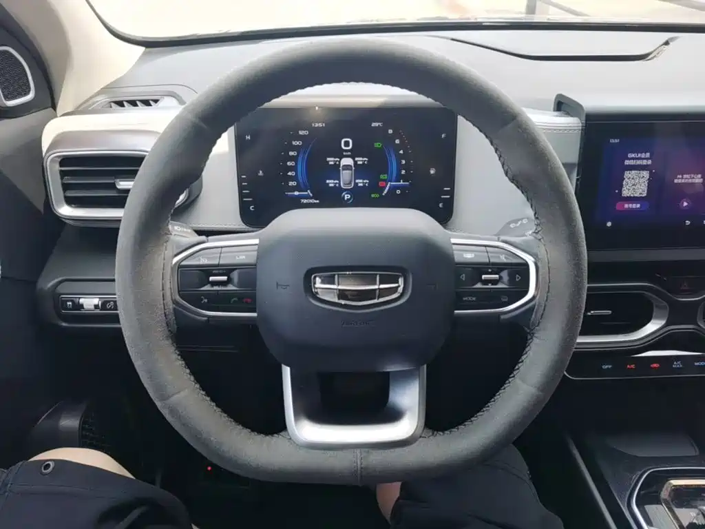 Geely Icon — фото 3