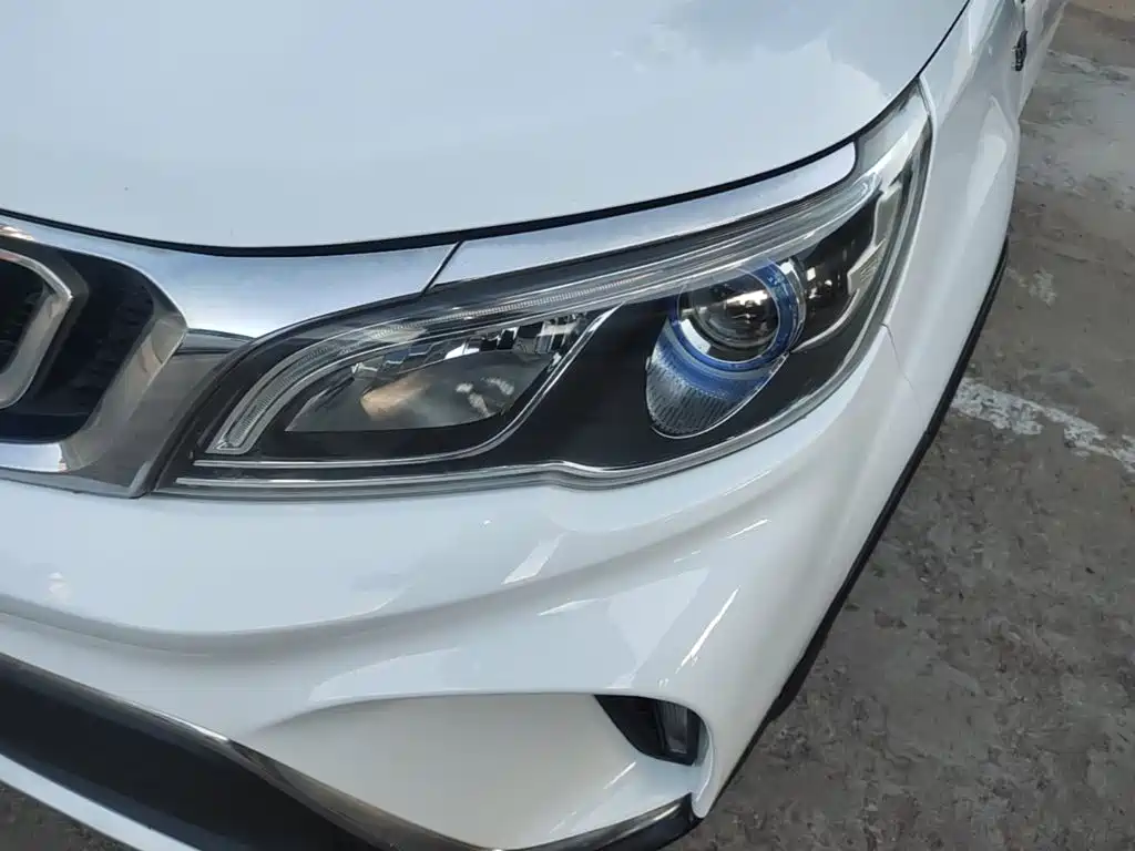 Geely Vision X3 — фото 24