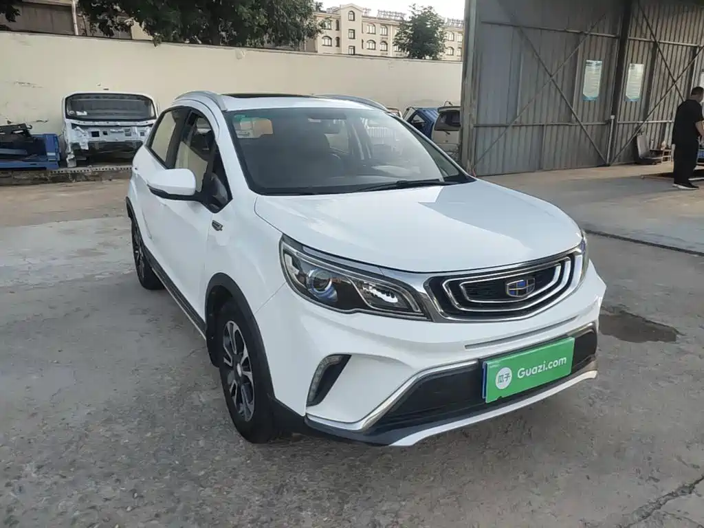 Geely Vision X3 — фото 4