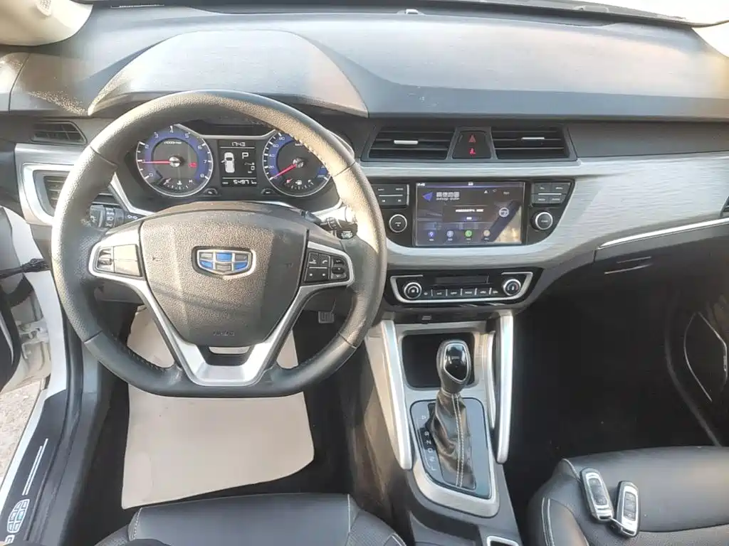 Geely Vision X3 — фото 10