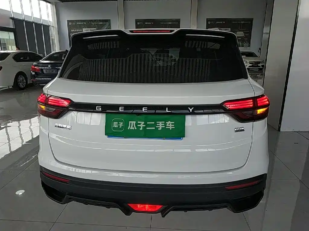 Geely Binyue — фото 6