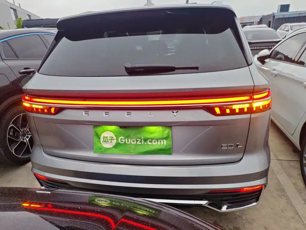 Geely Xingyue L — фото 5